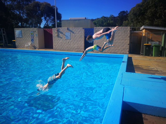 Diving into the pool, December 2017
